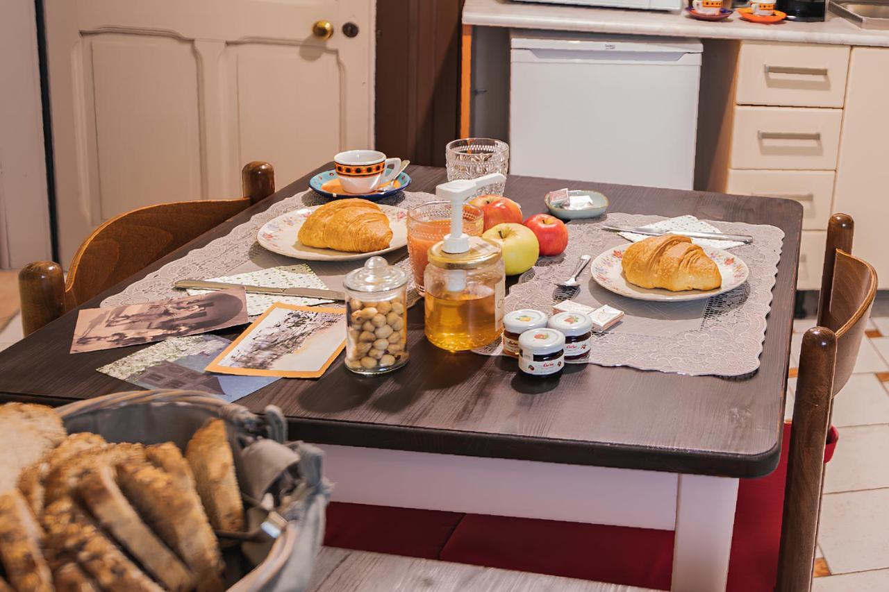 Bed & Breakfast Gabriella Exilles מראה חיצוני תמונה