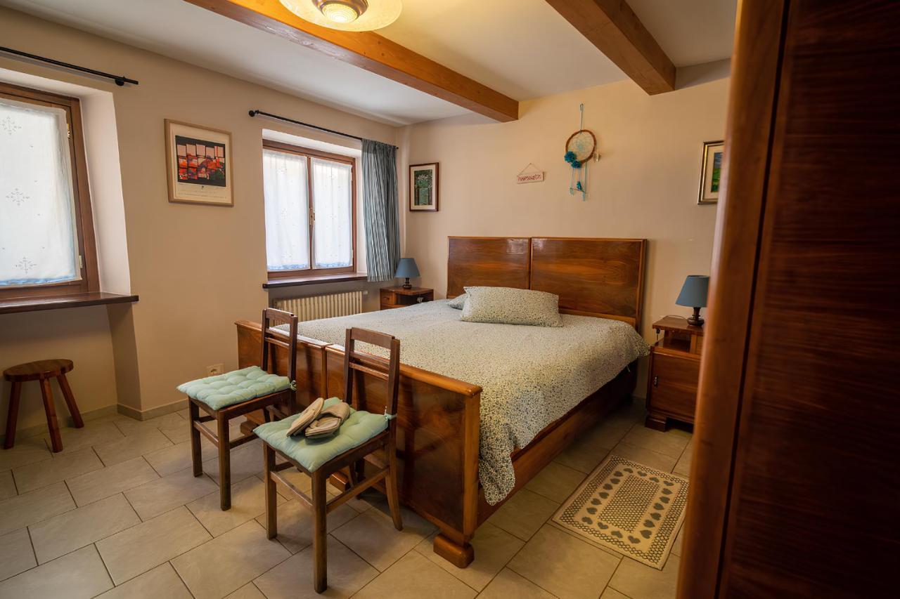 Bed & Breakfast Gabriella Exilles מראה חיצוני תמונה