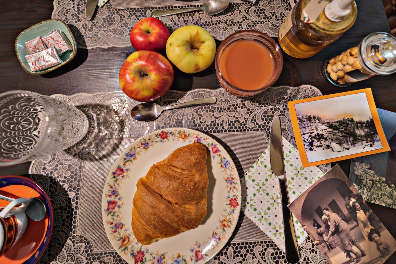 Bed & Breakfast Gabriella Exilles מראה חיצוני תמונה